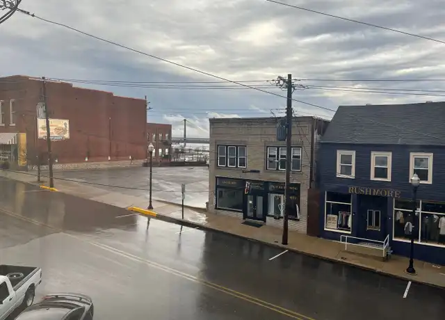 Property at 10 E Broadway, Alton, IL, 62002, 0 beds, 1 bath, [object Object]