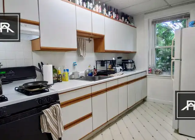 Property at 53 Manchester Rd #3, Brookline, MA, 02446, 2 beds, 1 bath, [object Object]