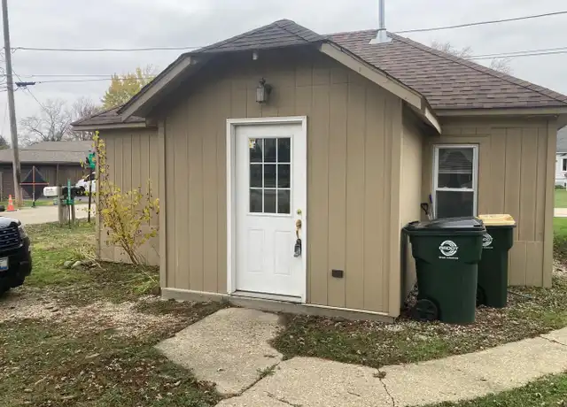 Property at 25080 W Il Route 173, Antioch, IL, 60002, 1 bed, 1 bath, [object Object]
