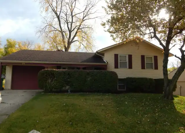 Property at 210 Teakwood Ln, Springboro, OH, 45066, 3 beds, 1.5 baths, [object Object]