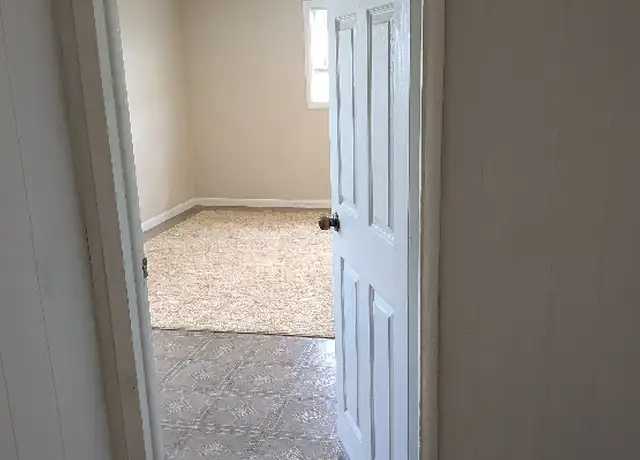 Property at 106 E 1st S Unit B, Rexburg, ID, 83440, 1 bed, 2 baths, [object Object]