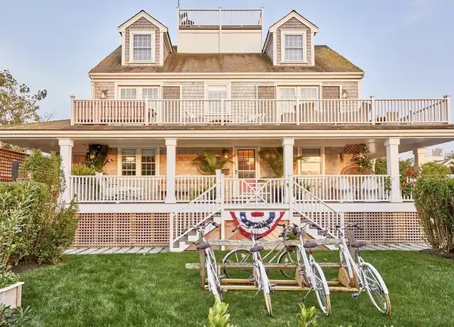 Property at 66 Hulbert Ave, Nantucket, MA, 02554, 4 beds, 3 baths, [object Object]