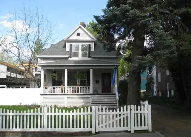 Property at 711 S Cedar St, Spokane, WA, 99204, 3 beds, 2 baths, [object Object]