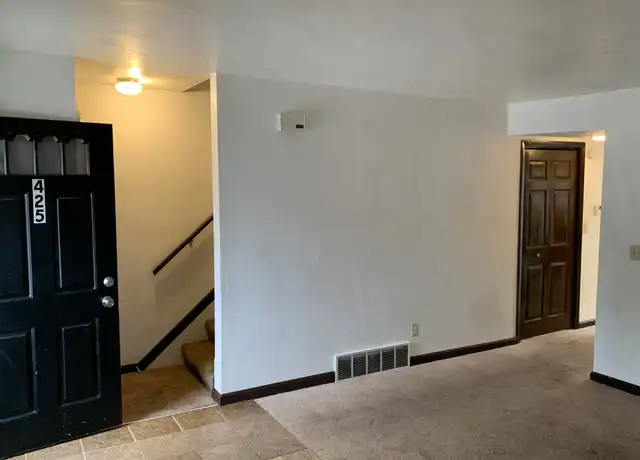 Property at 5106 Shannon Dr Unit 425, Cross Lanes, WV, 25313, 3 beds, 2.5 baths, [object Object]