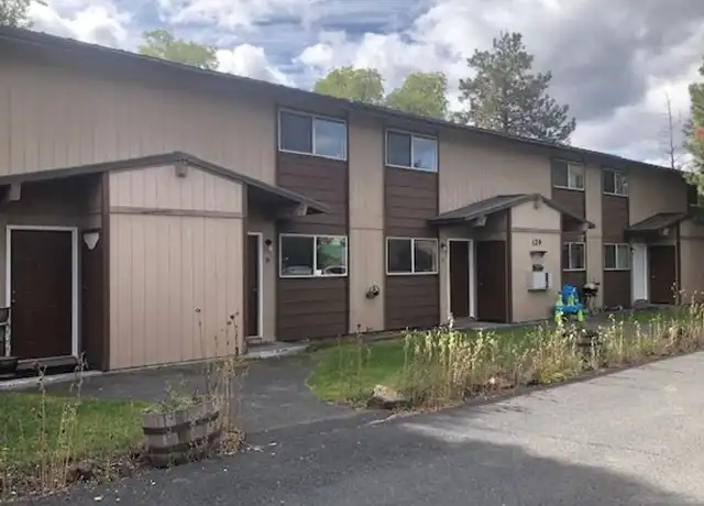 Property at 129 NW Adams Pl, Bend, OR, 97703, 2 beds, 1 bath, [object Object]