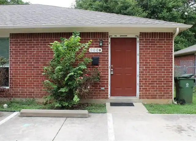 Property at 900 Naomi Ln Unit B, Arlington, TX, 76011, 3 beds, 2 baths, [object Object]