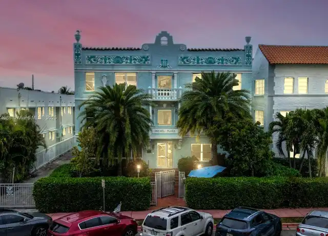 Property at 1218 Drexel Ave #304, Miami Beach, FL, 33139, 2 beds, 2 baths, [object Object]