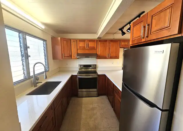 Property at 827 Ala Lilikoi St Unit 6, Honolulu, HI, 96818, 4 beds, 2 baths, [object Object]