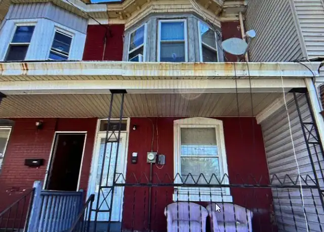 Property at 38 Fountain Ave, Trenton, NJ, 08618, 4 beds, 1 bath, [object Object]