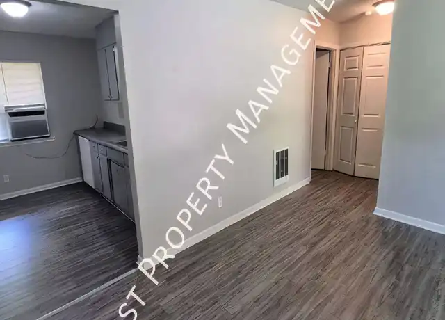 Property at 205 Valley View Ave Unit 6, Red Bank, TN, 37415, 1 bed, 1 bath, [object Object]