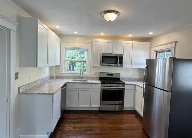 Property at 15 Desmond Rd, Malden, MA, 02148, 5 beds, 1 bath, [object Object]