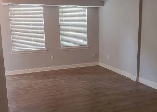 Property at 4210 S Capitol St SE Unit 304, Washington, DC, 20032, 1 bed, 1 bath, [object Object]