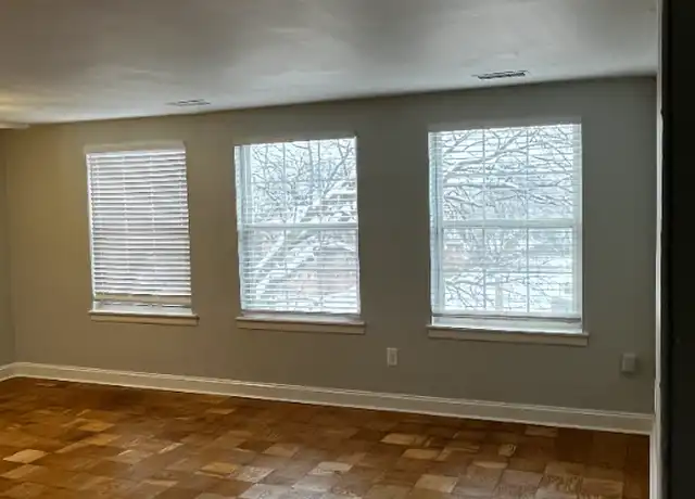 Property at 4210 S Capitol St SE Unit 304, Washington, DC, 20032, 1 bed, 1 bath, [object Object]