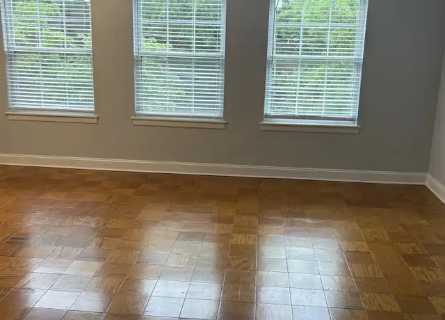 Property at 4210 S Capitol St SE Unit 304, Washington, DC, 20032, 1 bed, 1 bath, [object Object]