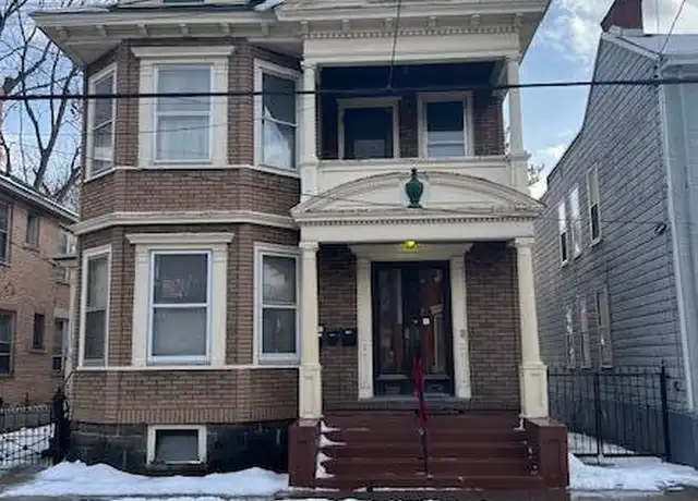 Property at 230 Green St, Schenectady, NY, 12305, 3 beds, 1 bath, [object Object]