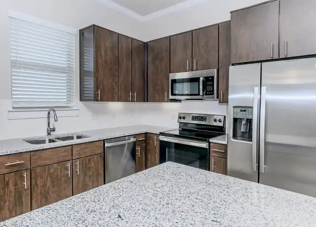 Property at 7600 S Mason Rd Unit 646B, Richmond, TX, 77407, 1 bed, 1 bath, [object Object]