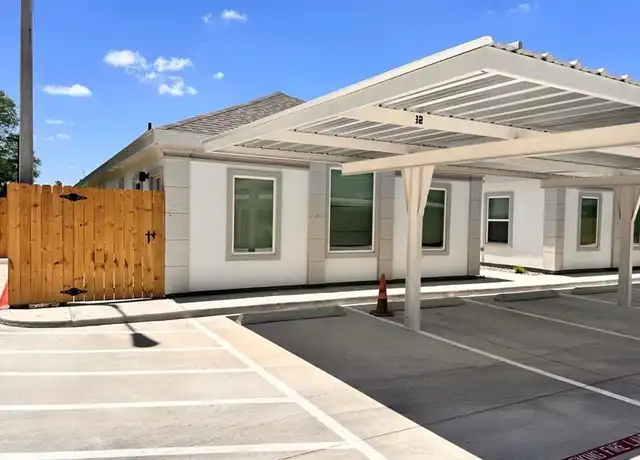 Property at 740 N Alamo Rd Unit 13, Edinburg, TX, 78542, 2 beds, 2 baths, [object Object]