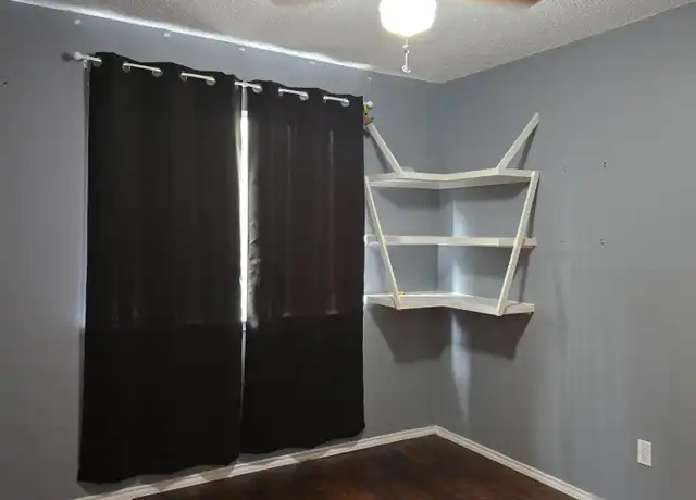 Property at 10706 Lake Path Dr, San Antonio, TX, 78217, 3 beds, 2.5 baths, [object Object]