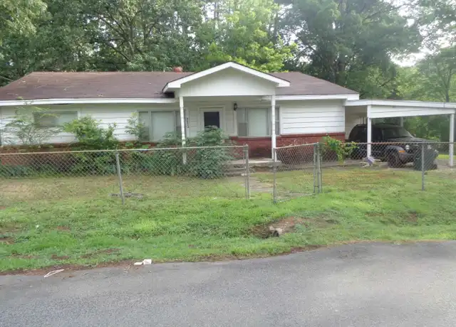 Property at 9020 W 32nd St, Little Rock, AR, 72204, 4 beds, 2 baths, [object Object]