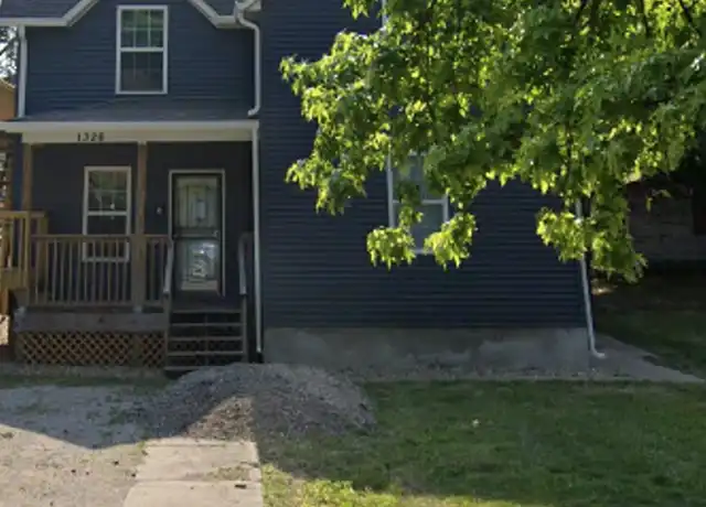 Property at 1326 N 8th St Unit 2, Springfield, IL, 62702, 2 beds, 1 bath, [object Object]