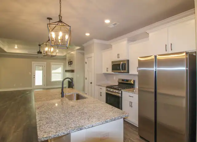 Property at 21864 Natures Cove Dr, Athens, AL, 35613, 3 beds, 2 baths, [object Object]