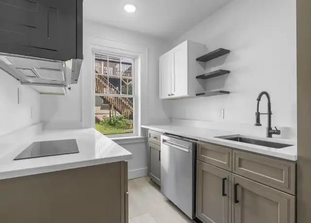 Property at 22 High St Unit A5, Bristol, CT, 06010, 1 bed, 1 bath, [object Object]