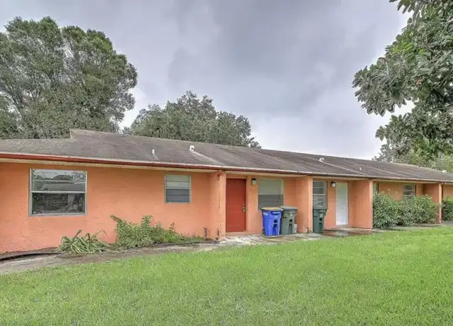 Property at 1107 Avenue G Unit AptB, Fort Pierce, FL, 34950, 3 beds, 2 baths, [object Object]