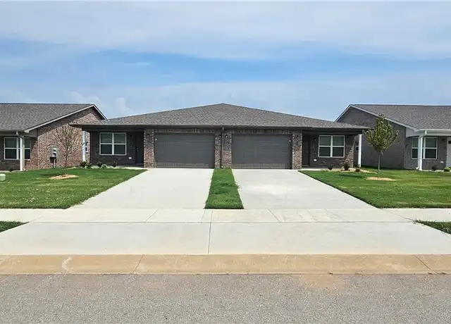 Property at 516 NW 68th Ave, Bentonville, AR, 72712, 3 beds, 2 baths, [object Object]