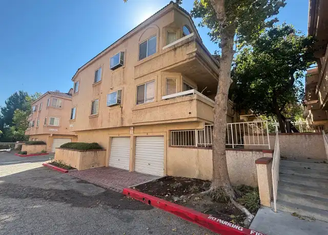 Property at 19812 Sandpiper Pl #18, Newhall, CA, 91321, 3 beds, 2 baths, [object Object]