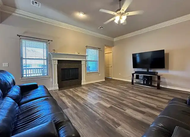 Property at 4570 Cory St, Springdale, AR, 72762, 3 beds, 2 baths, [object Object]