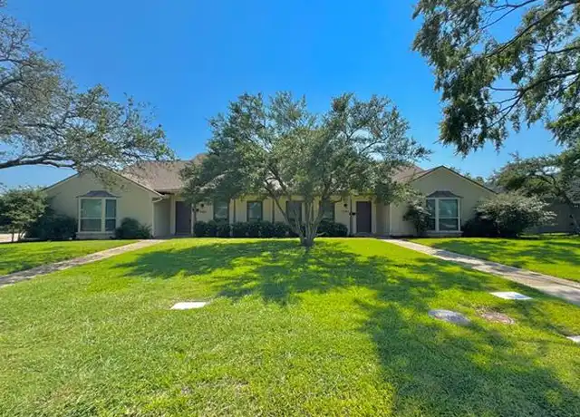 Property at 3784 Weeburn Dr, Dallas, TX, 75229, 3 beds, 2.5 baths, [object Object]