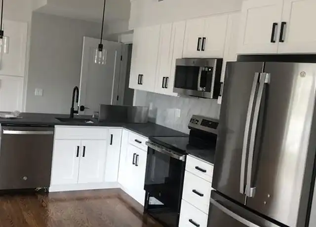 Property at 1500 Massachusetts Ave, Arlington, MA, 02476, 2 beds, 1 bath, [object Object]