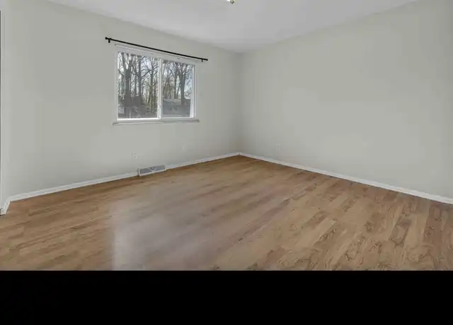 Property at 3777 Osage St, Stow, OH, 44224, 2 beds, 1.5 baths, [object Object]