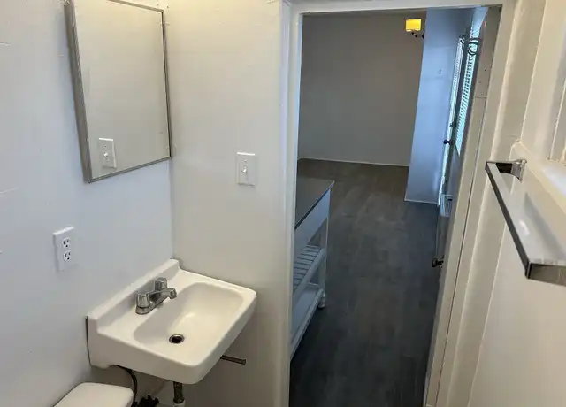 Property at 119 Princeton Dr SE Unit 05, Albuquerque, NM, 87106, 0 beds, 1 bath, [object Object]