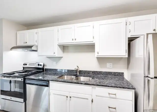 Property at 835 S Timmers Ln Unit 835 08, Appleton, WI, 54914, 1 bed, 1 bath, [object Object]