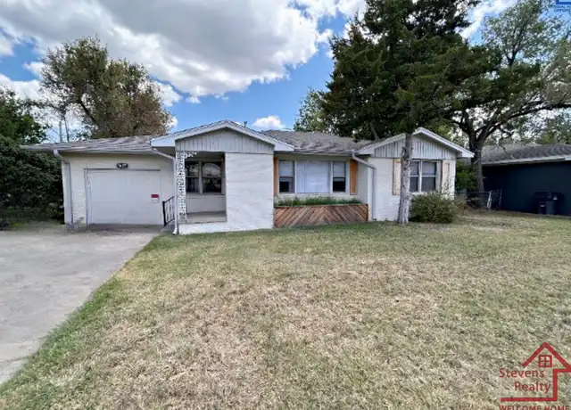 Property at 1637 NW 26th St, Lawton, OK, 73505, 3 beds, 1 bath, [object Object]