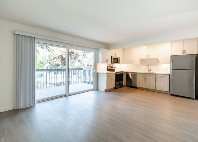 Photo of 615 Stratford Ct, Del Mar, CA 92014