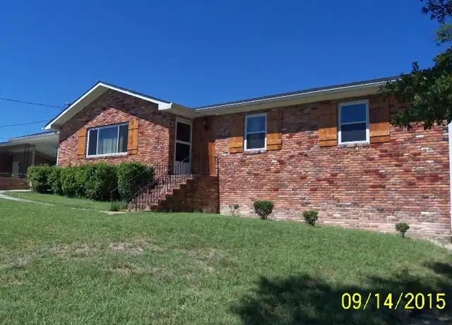 Property at 2616 Kent Dr, Macon, GA, 31206, 3 beds, 2 baths, [object Object]
