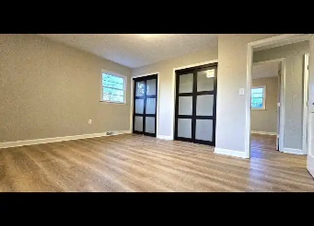 Property at 110 Franklin St, Clarksville, VA, 23927, 2 beds, 1 bath, [object Object]