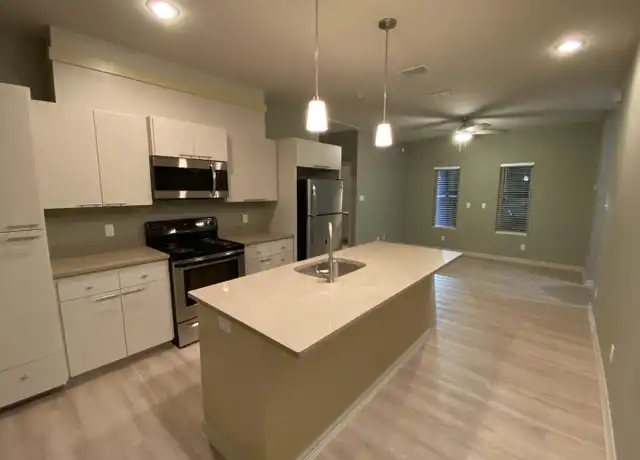 Property at 705 Murphy Ave Unit 3, Donna, TX, 78537, 2 beds, 1 bath, [object Object]