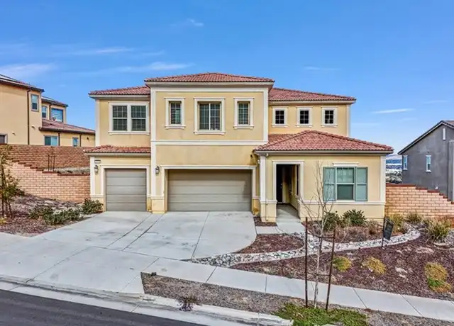 Property at 2575 Sierra Bella Dr, Corona, CA, 92882, 5 beds, 4.5 baths, [object Object]