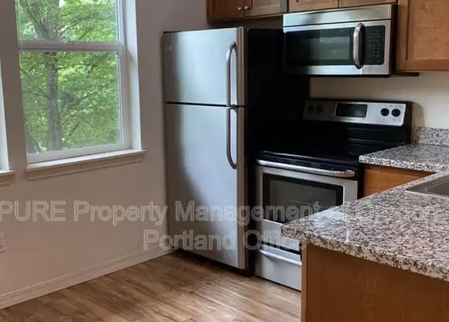 Property at 5490 SE Milwaukie Ave Unit 205, Portland, OR, 97202, 2 beds, 1.5 baths, [object Object]