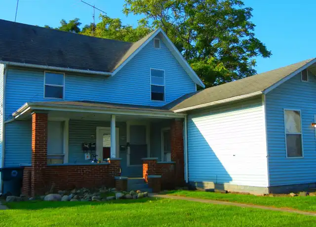 Property at 1507 W Jackson St Unit 1507 1/2, Muncie, IN, 47303, 3 beds, 1 bath, [object Object]