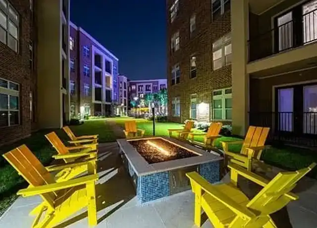 Property at Hardy Yards Apartment Homes - 1550 Leona St, Houston, TX, 77009, 1-2 bed, 1-2 bath, [object Object]