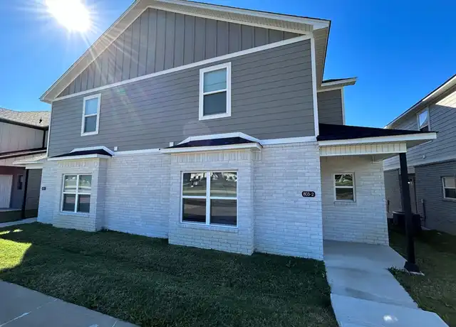 Property at 803 S Rupple Rd Unit 2, Fayetteville, AR, 72704, 3 beds, 3.5 baths, [object Object]
