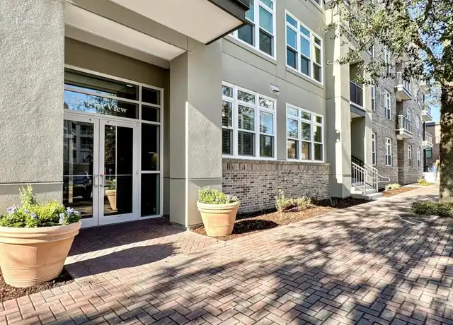 Property at 125 Pier View St #303, Daniel Island, SC, 29492, 1 bed, 1 bath, [object Object]