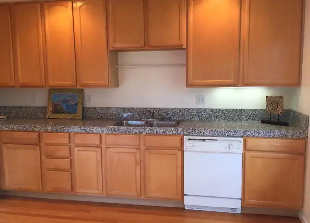Property at 480 Sequoia Ave, Redwood City, CA, 94061, 2 beds, 1 bath, [object Object]