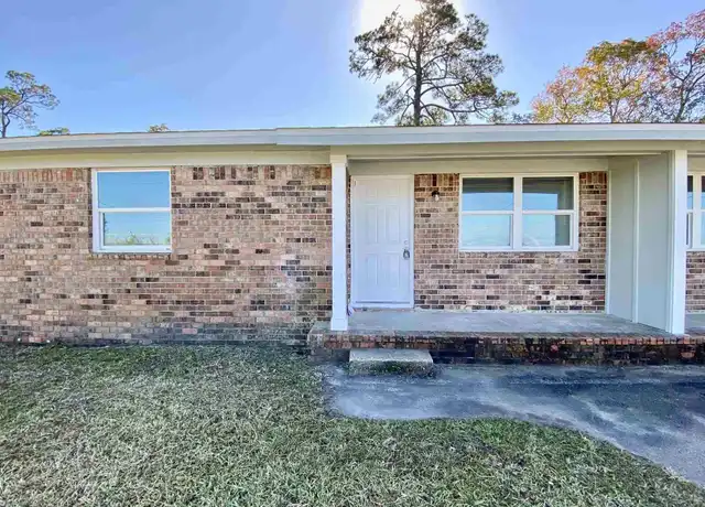 Property at 9541 Lillian Hwy, Pensacola, FL, 32506, 2 beds, 1 bath, [object Object]