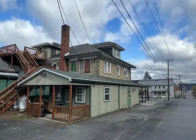 Property at 2 W Market St Apt 3 2nd FL, Gratz, PA, 17030, 1 bed, 1 bath, [object Object]