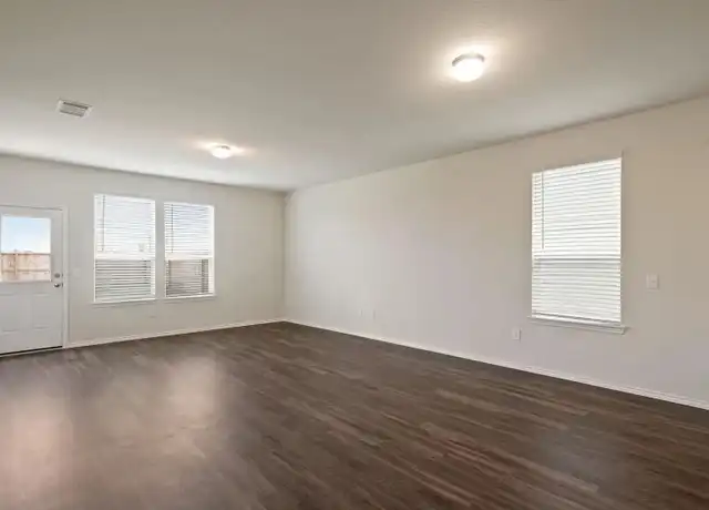 Property at 1909 Village Creek Ln, Denton, TX, 76208, 1 bed, 1 bath, [object Object]